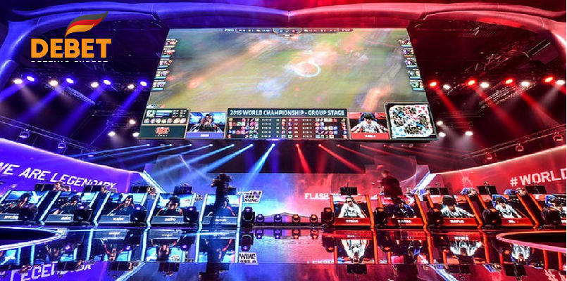 Trận đấu E-sports online 